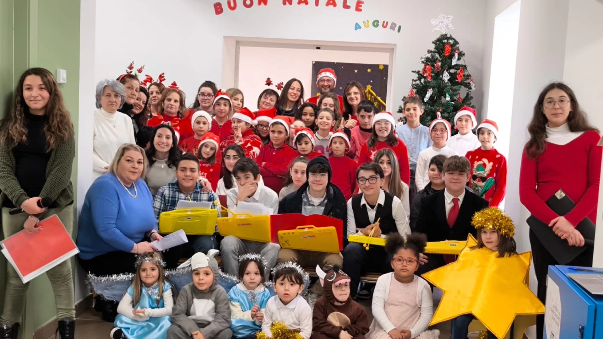 Rionero Sannitico: spettacolo natalizio di successo per gli studenti. Questa mattina l’evento di fine anno: “In Cammino verso Natale”. Guarda il video